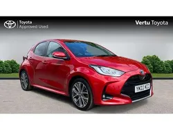 Red Used 2022 Toyota Yaris Hybrid Hatchback | £17,847 (Fair price)