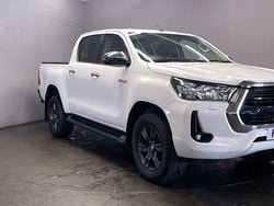White Used 2021 Toyota HiLux Pickup | £22,999 (Super price)