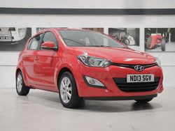 Red Used 2013 Hyundai i20 Active Hatchback | £4,138 (Fair price)
