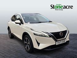 White Used 2021 Nissan Qashqai S SUV | £16,440 (A bit pricey)