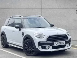 White Used 2017 Mini Cooper D Countryman SUV | £14,995 (Fair price)