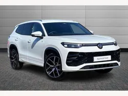 White New 2025 VW Tayron R-line SUV | £42,950 (Fair price)