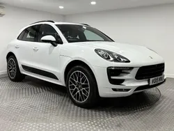 White Used 2015 Porsche Macan SUV | £24,995 (Expensive)