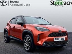 Multicolour Used 2023 Toyota Yaris Hybrid Sport SUV | £21,000 (Fair price)