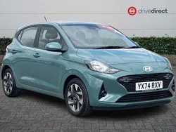 Pearl mangrove green Used 2024 Hyundai i10 Advanced Hatchback | £13,900 (Fair price)