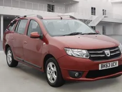 Red Used 2013 Dacia Logan MCV Lauréate Estate | £995 (Super price)