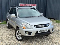Silver Used 2009 Kia Sportage 2 SUV | £2,490 (Fair price)
