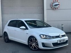 White Used 2017 VW Golf VII GTD Hatchback | £10,490 (Good price)
