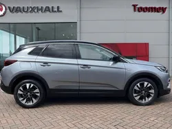 Grey Used 2021 Vauxhall Grandland X SRi SUV | £13,495 (Fair price)