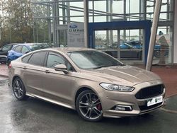Moondust silver Used 2019 Ford Mondeo ST-Line Hatchback | £13,355 (Expensive)