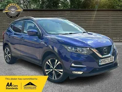 Blue Used 2017 Nissan Qashqai N-Connecta SUV | £5,995 (Fair price)