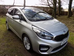 Silver Used 2017 Kia Carens 4 MPV | £7,995 (Good price)