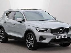 Used 2025 Volvo XC40 Ultra SUV | £36,995 (Expensive)