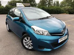 Turquoise Used 2013 Toyota Yaris Hatchback | £5,450 (Fair price)