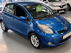 Blue Used 2011 Toyota Yaris Hatchback | £3,495 (Fair price)
