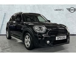 Black Used 2019 Mini Cooper Countryman Classic SUV | £15,995 (Good price)