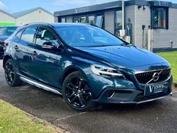 Blue Used 2018 Volvo V40 CC Pro Estate | £14,995