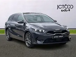 Used 2025 Kia Ceed 3 Estate | £22,859 (Expensive)