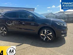 Black Used 2017 Nissan Qashqai Tekna SUV | £9,500 (Fair price)