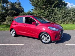 Red Used 2023 Hyundai i10 SE Hatchback | £13,495 (Fair price)