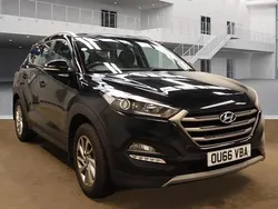 Phantom black Used 2016 Hyundai Tucson SE SUV | £8,475 (Fair price)