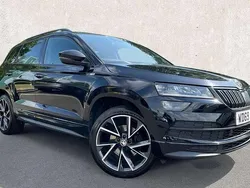 Crystal black metallic Used 2020 Skoda Karoq SportLine SUV | £18,370 (Fair price)