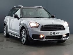 White Used 2018 Mini Cooper Countryman SUV | £11,498 (A bit pricey)