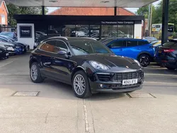 Black Used 2016 Porsche Macan S SUV | £20,690 (Super price)