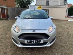 Silver Used 2014 Ford Fiesta Zetec Hatchback | £3,999 (Good price)