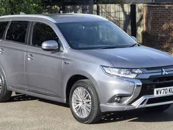 Mitsubishi Outlander P-HEV
