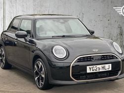 Black Used 2025 Mini Cooper Hatch Hatchback | £29,399