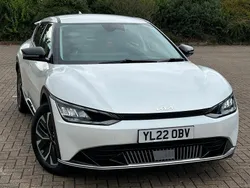 White Used 2022 Kia EV6 Air SUV | £18,495