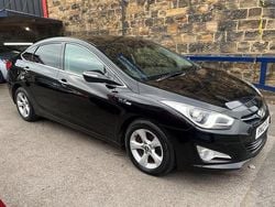 Black Used 2012 Hyundai i40 Style Sedan | £2,990 (Good price)