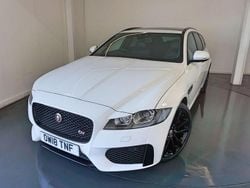 White Used 2018 Jaguar XF Sportbrake S Estate | £24,800 (Expensive)