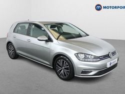 Silver Used 2018 VW Golf VII SE Hatchback | £16,299 (Fair price)