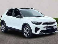 White Used 2022 Kia Stonic 4 SUV | £16,225 (Fair price)