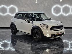 White Used 2015 Mini Cooper SD Countryman SUV | £11,995 (Expensive)