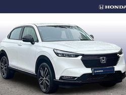 Platinum white Used 2023 Honda HR-V Advance SUV | £25,396 (Fair price)