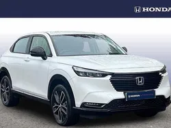 Platinum white Used 2023 Honda HR-V Advance SUV | £25,396 (Fair price)