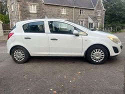 White Used 2012 Vauxhall Corsa Edition Hatchback | £2,495 (Good price)