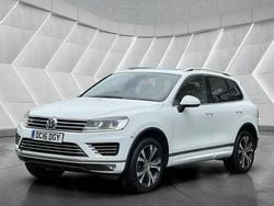 White Used 2016 VW Touareg R-line SUV | £14,100 (Super price)