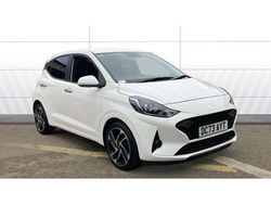 White Used 2023 Hyundai i10 Premium Hatchback | £14,381 (Fair price)