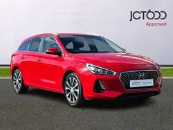 Red Used 2017 Hyundai i30 Premium Estate | £11,000 (Fair price)