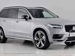 Vapour grey Used 2024 Volvo XC90 Ultimate SUV | £49,350 (Good price)