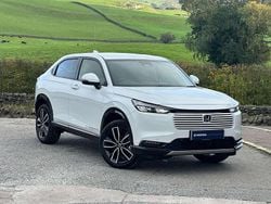 White Used 2025 Honda HR-V Advance SUV | £29,395 (Expensive)