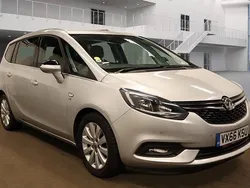 Silver Used 2016 Vauxhall Zafira MPV | £7,495 (A bit pricey)
