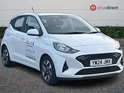 White Used 2024 Hyundai i10 Advanced Hatchback | £12,800 (Fair price)