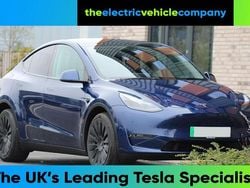 Blue Used 2023 Tesla Model Y Long Range AWD SUV | £26,995 (Fair price)