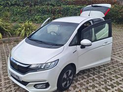White Used 2017 Honda Jazz Hybrid Hatchback | £7,950 (Fair price)