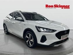 White Used 2023 Ford Focus Active Hatchback | £21,599